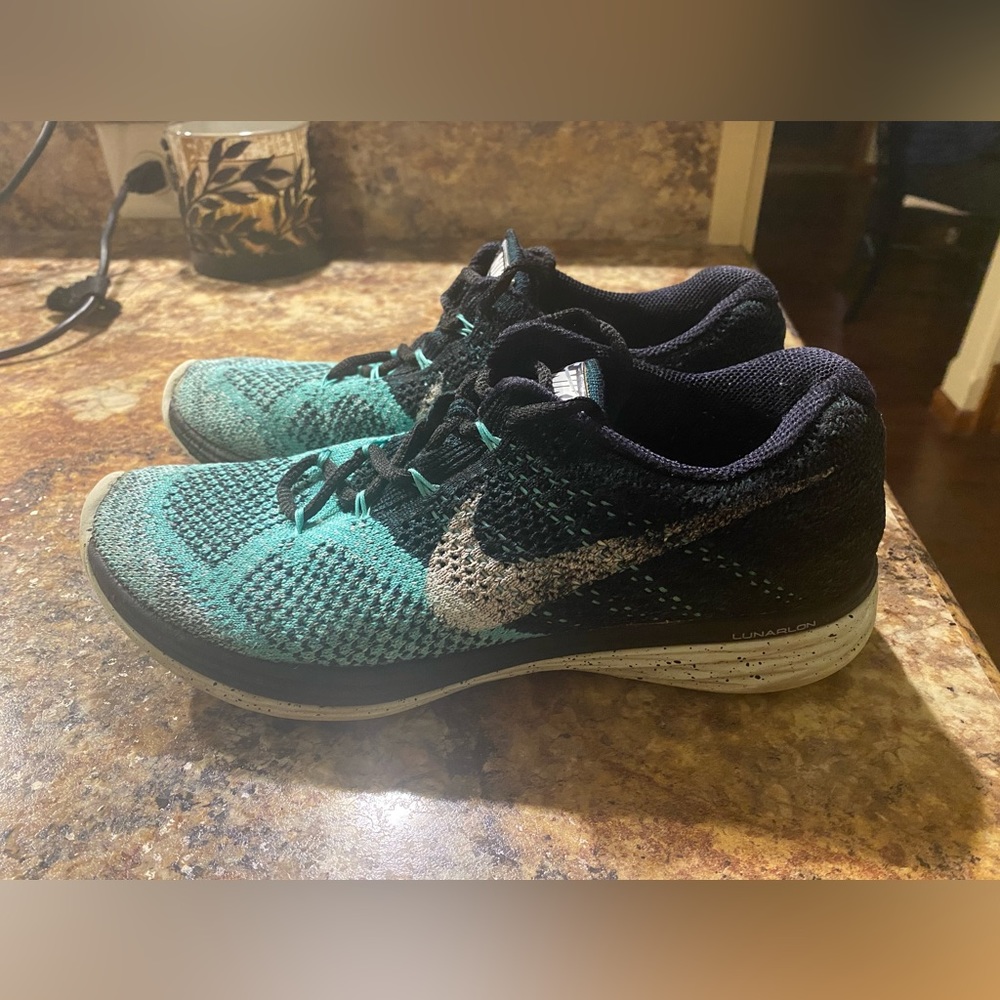 Nike Flyknit Lunar 3 Women’s Shoes
